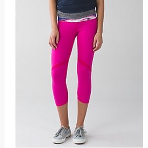 Lululemon High Rise Wunder Under “Shine on” Crop